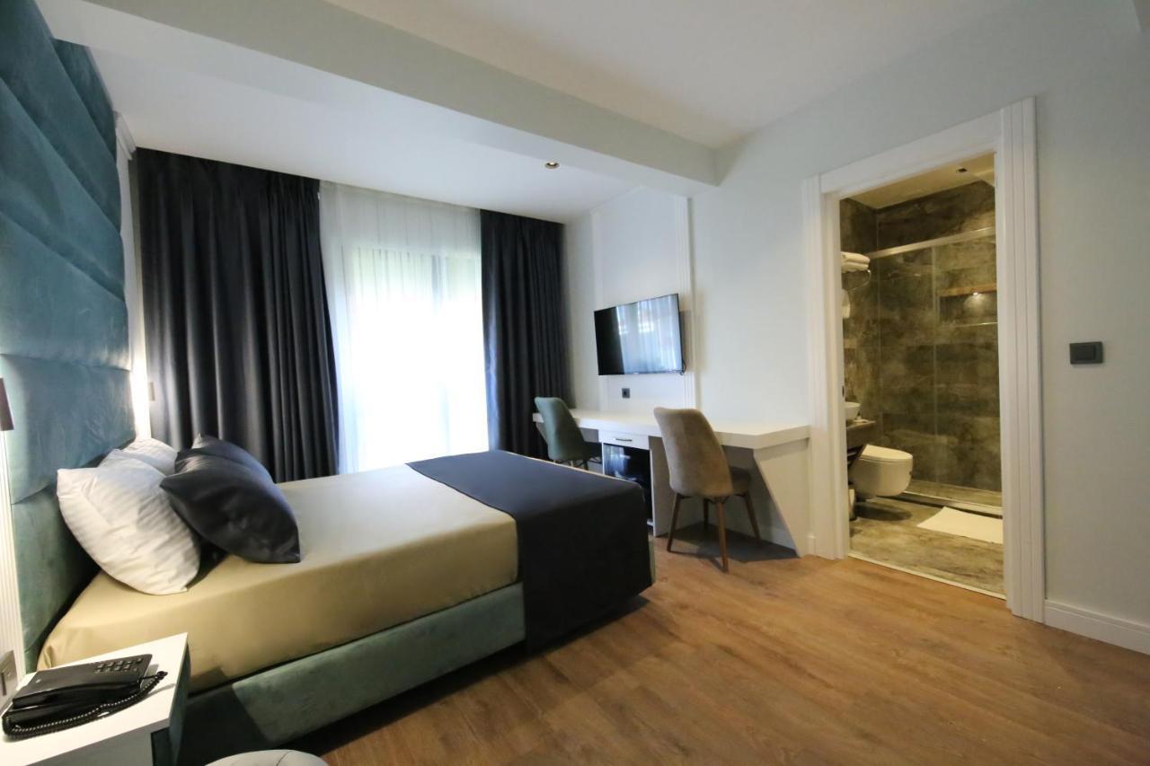 Axu Airport Hotel Arnavutkoy Extérieur photo A room at the hotel